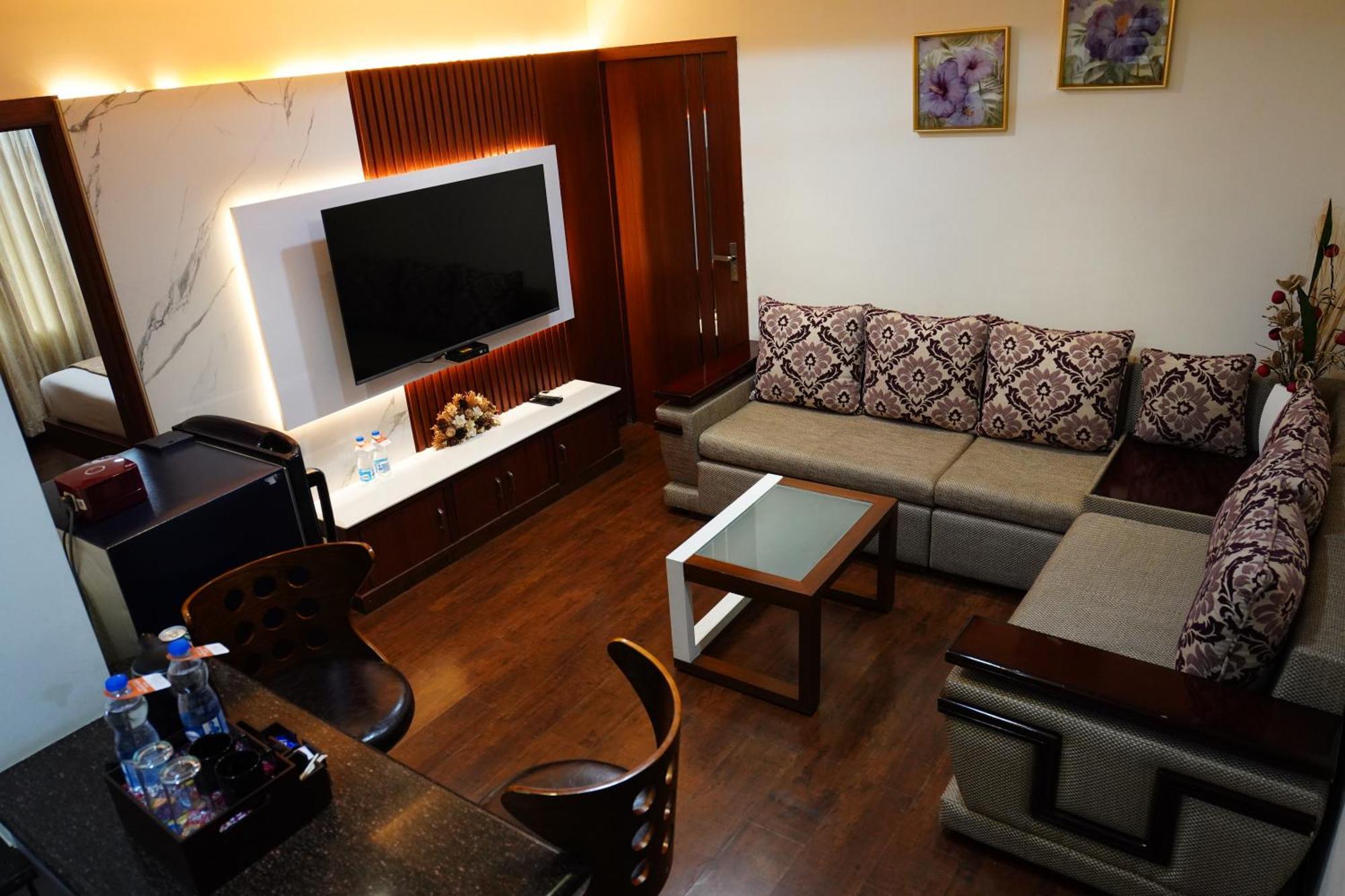 Chola Serviced Apartment Tiruchirappalli Luaran gambar