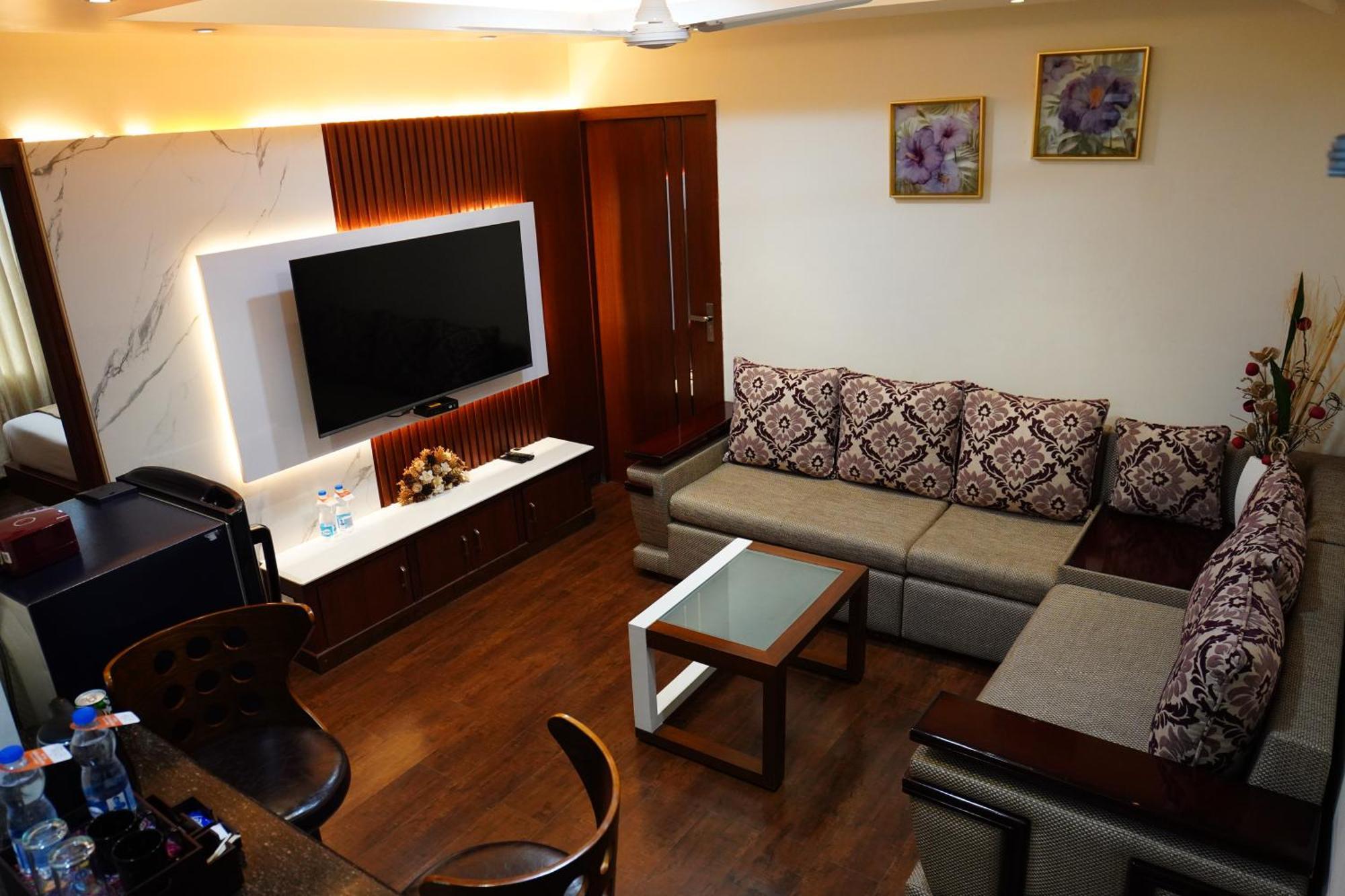 Chola Serviced Apartment Tiruchirappalli Luaran gambar
