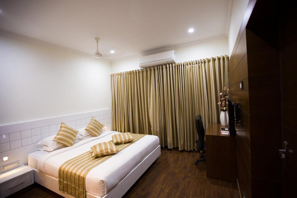 Chola Serviced Apartment Tiruchirappalli Luaran gambar