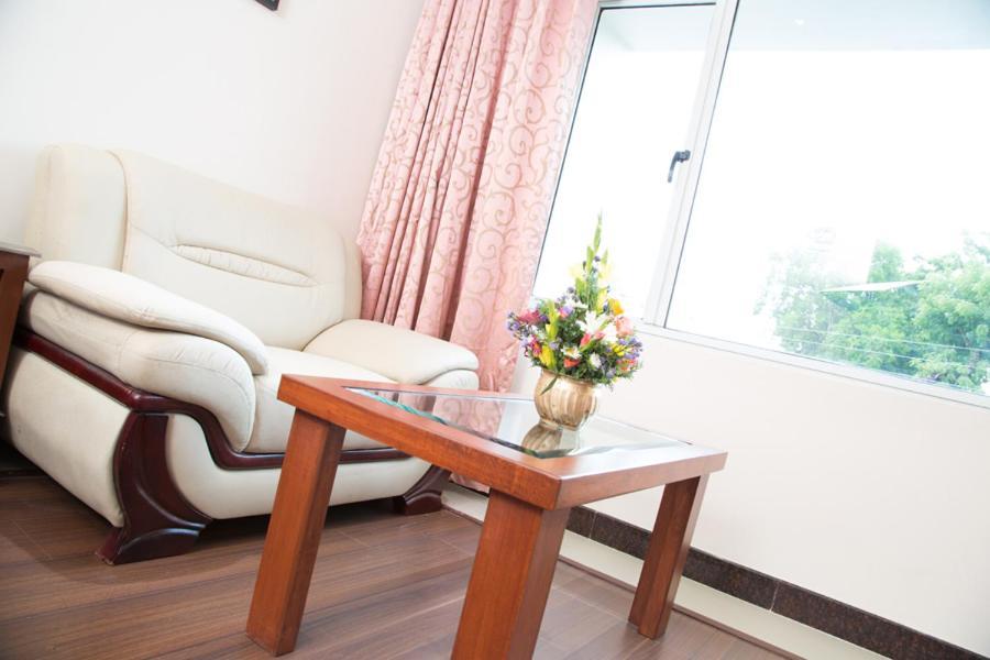 Chola Serviced Apartment Tiruchirappalli Luaran gambar